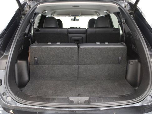 Used 2024 Mitsubishi Outlander SE image 8