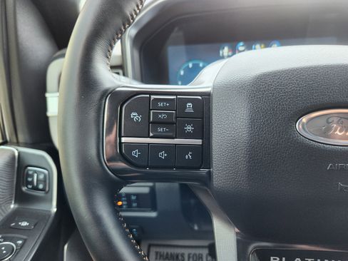 Used 2024 Ford F350 Platinum image 26