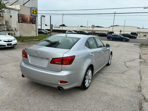 Used 2008 Lexus IS 250 AWD image 3