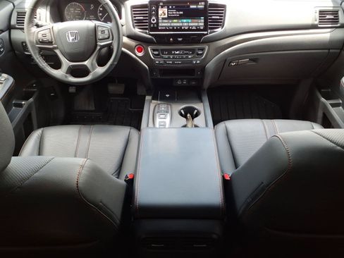Used 2025 Honda Ridgeline TrailSport+ image 18