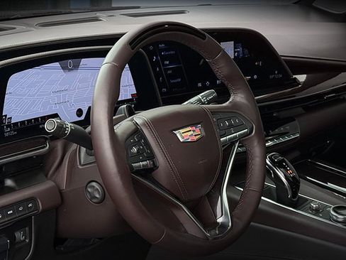 Used 2023 Cadillac Escalade Sport Platinum w/ LPO, ONYX Package image 26