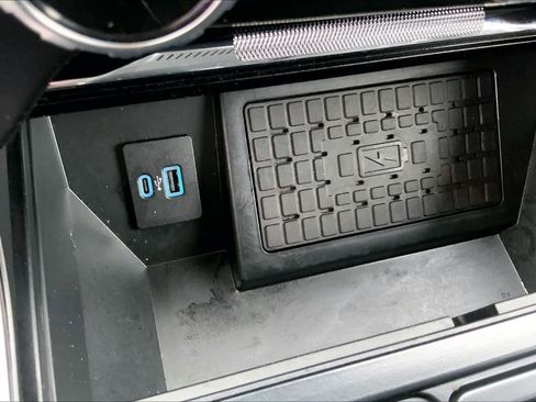 Used 2023 Ford F150 Raptor image 32