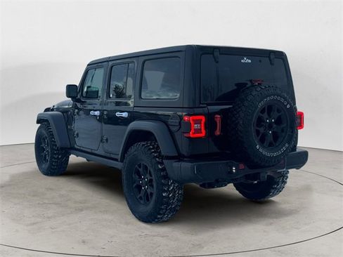 Used 2021 Jeep Wrangler Unlimited Sport image 3