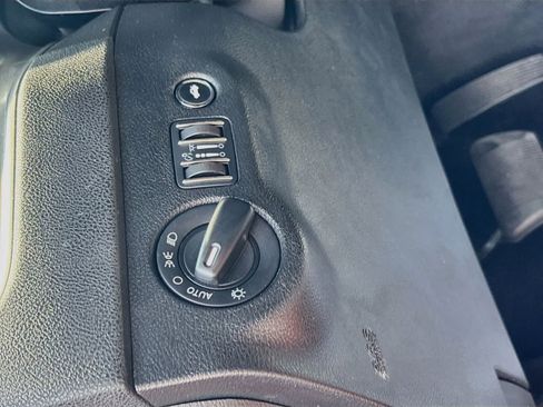 Used 2023 Dodge Charger SXT RWD image 10