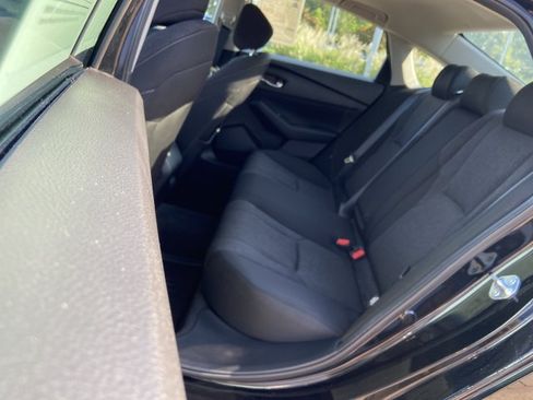 Used 2023 Honda Accord EX image 16