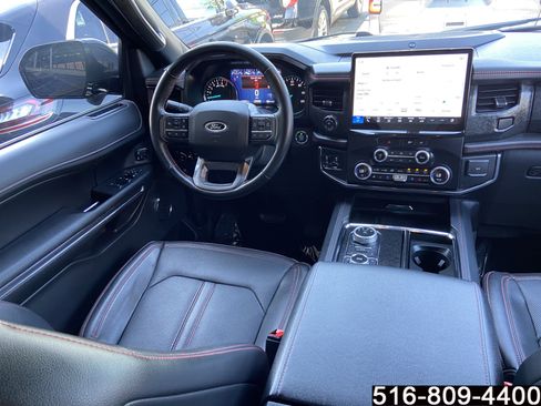 Used 2023 Ford Expedition Limited AWD/4WD image 11