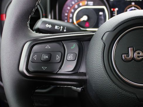 New 2026 Jeep Wrangler Unlimited Rubicon image 18