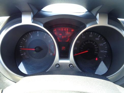 Used 2014 Nissan Juke S AWD/4WD image 32