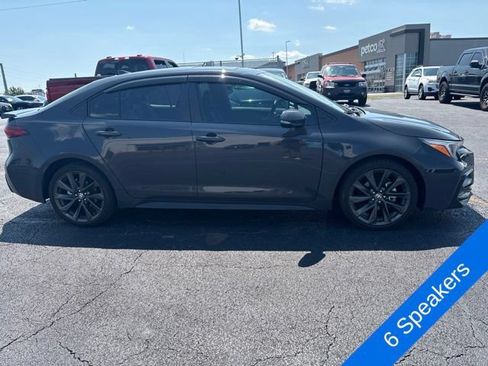 Used 2025 Toyota Corolla XSE FWD image 3