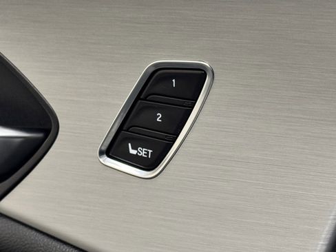 Used 2022 Acura TLX image 14