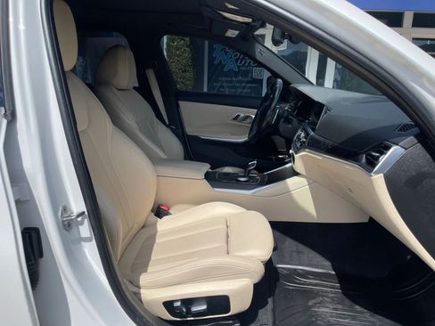 Used 2022 BMW 330e w/ Driving Assistance Package RWD image 30