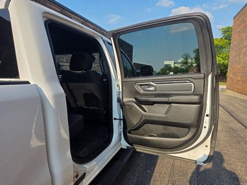 Used 2022 RAM 1500 Big Horn AWD/4WD image 20