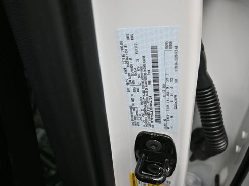 New 2025 Ford F150 Platinum w/ Equipment Group 702A High image 20