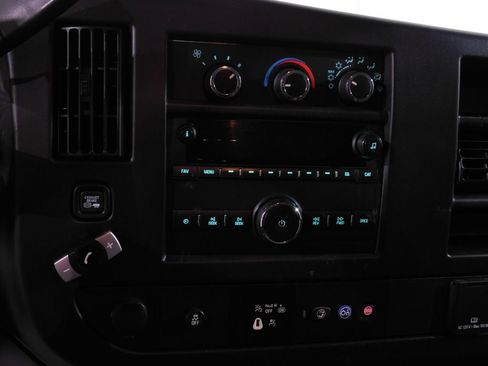 Used 2021 Chevrolet Express 2500 w/ Driver Convenience Package RWD image 41
