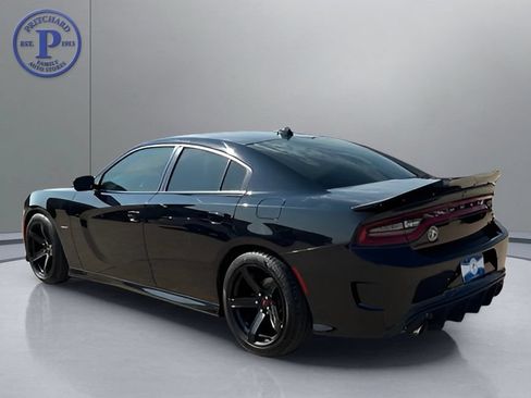 Used 2019 Dodge Charger R/T w/ Driver Confidence Group RWD image 5