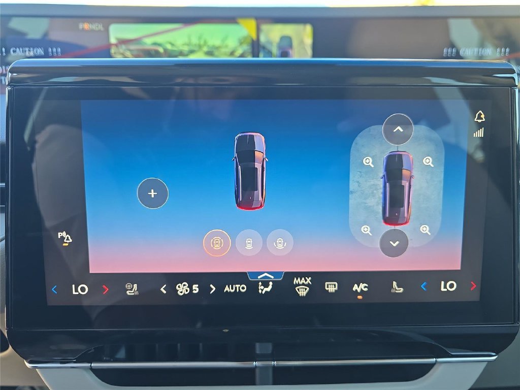 New 2026 Lincoln Nautilus Premier AWD/4WD image 19