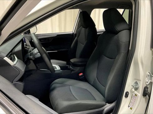 Certified 2024 Toyota RAV4 LE image 26