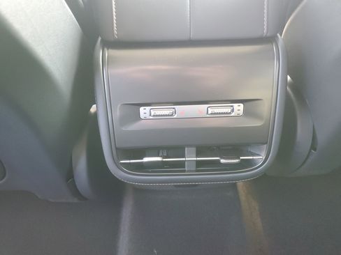 New 2026 Lincoln Nautilus Premier w/ Equipment Group 102A image 26