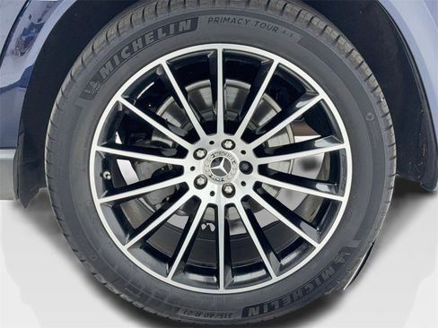 Used 2022 Mercedes-Benz GLE 350 4MATIC w/ AMG Line Exterior image 56