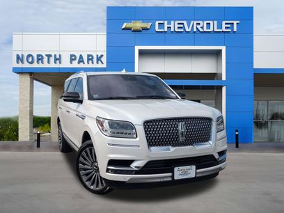 Used 2018 Lincoln Navigator Reserve w/ Technology Package