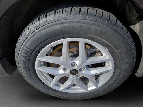 Used 2023 Ford Edge SEL AWD/4WD image 35