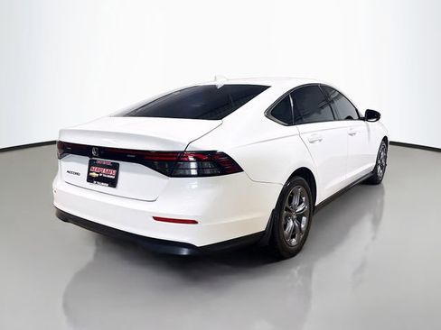 Used 2024 Honda Accord EX image 7