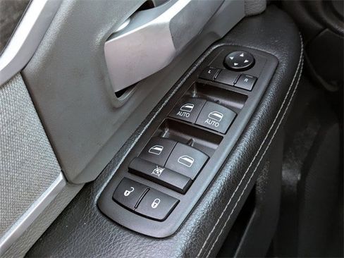 Used 2021 RAM 3500 Big Horn image 22