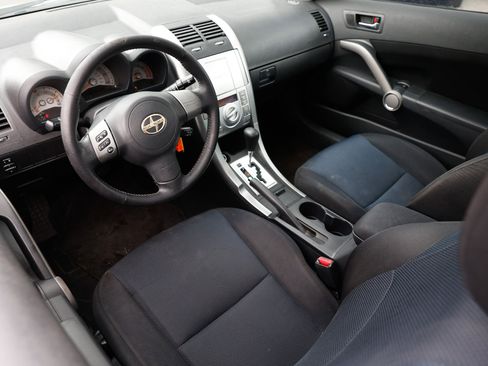 Used 2009 Scion tC image 4