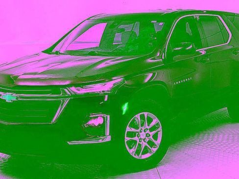 Used 2023 Chevrolet Traverse LS FWD image 6