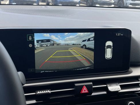 New 2026 Kia Sportage LX image 15