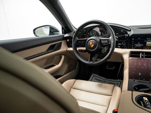 New 2026 Porsche Taycan image 22