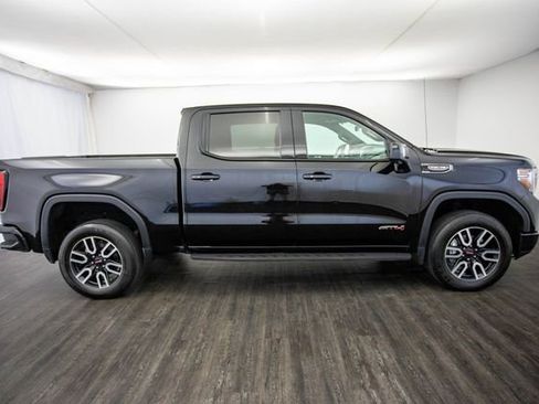 Used 2022 GMC Sierra 1500 AT4 w/ AT4 Premium Package image 6