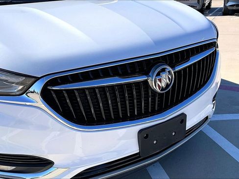 Used 2020 Buick Enclave Essence w/ Sound and Sites Package image 39