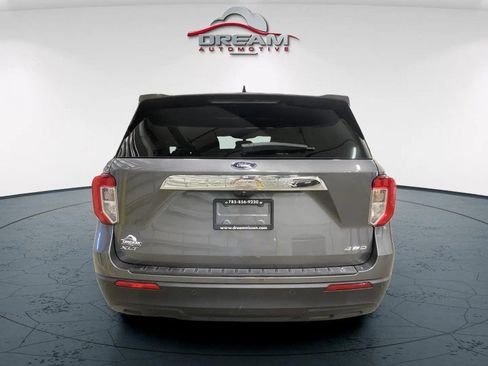Used 2022 Ford Explorer XLT AWD/4WD image 19
