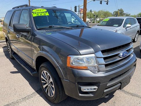 Used 2017 Ford Expedition XLT w/ Equipment Group 202A image 3