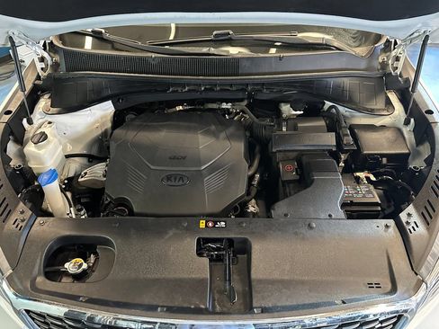 Used 2019 Kia Sorento SX w/ SX Touring Package AWD/4WD image 24
