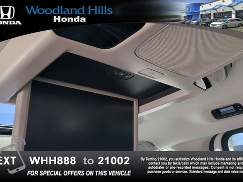 Used 2025 Honda Odyssey Touring image 21