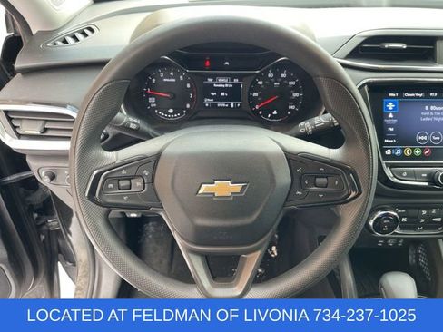 Certified 2021 Chevrolet TrailBlazer LT w/ Sun and Liftgate Package image 11