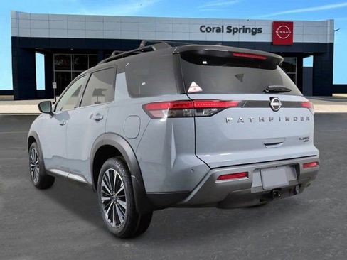 New 2026 Nissan Pathfinder Platinum w/ Cargo Package image 3