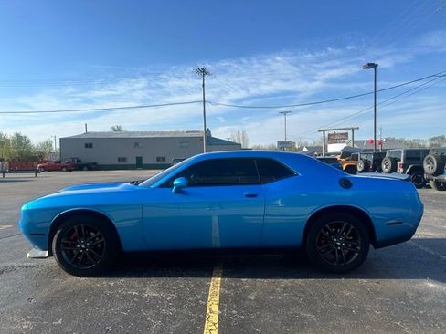 Used 2019 Dodge Challenger GT w/ Blacktop Package image 6