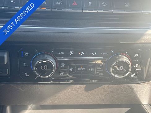 New 2026 Chevrolet Silverado 1500 LTZ w/ LTZ Premium Package image 19