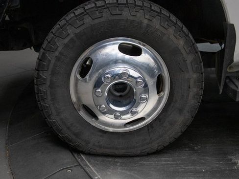 Used 2015 Ford F350 Lariat w/ Lariat Ultimate Package image 8