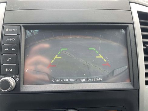 Used 2021 Nissan Frontier SV image 19