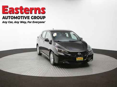 Used 2023 Nissan Leaf S image 50