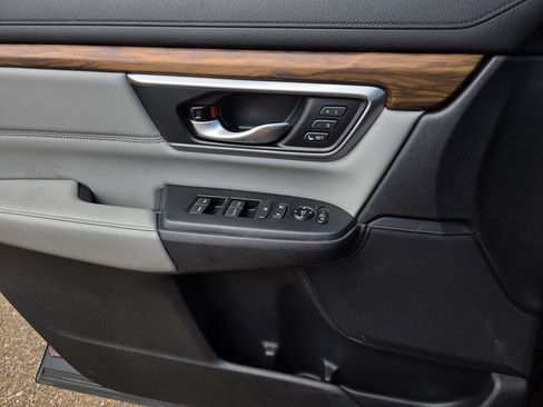 Used 2019 Honda CR-V Touring image 20