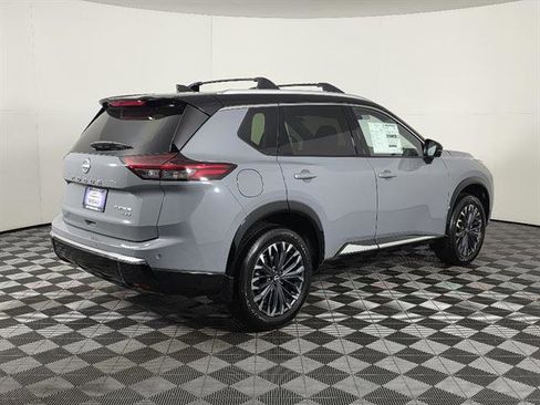 New 2026 Nissan Rogue Platinum AWD/4WD image 3
