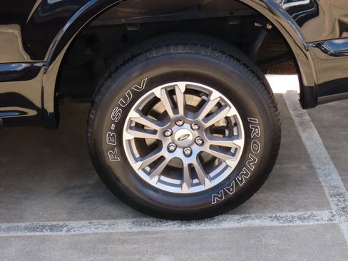 Certified 2019 Ford F150 Lariat image 9