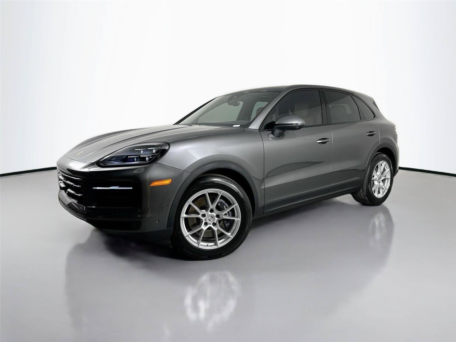 Certified 2026 Porsche Cayenne AWD/4WD image 1