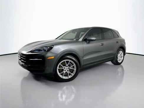Certified 2026 Porsche Cayenne AWD/4WD image 1