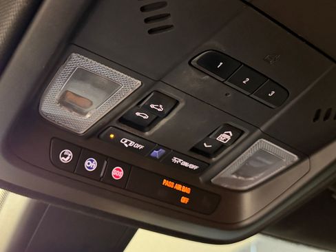 Used 2019 Cadillac XT4 Sport FWD image 36
